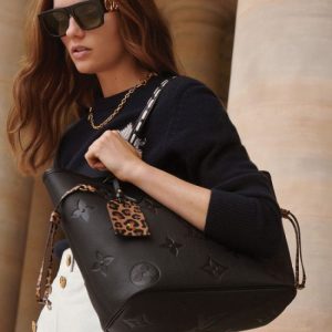 Louis Vuitton Neverfull MM Black M45856