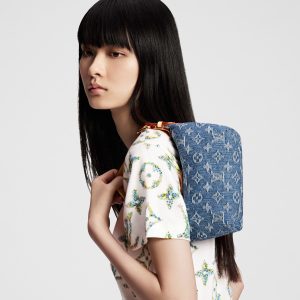 Louis Vuitton M82949 Hills Pochette Denim Blue