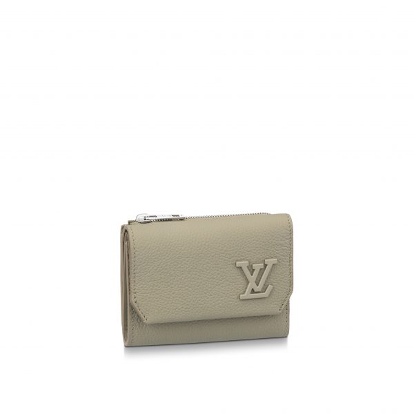 Louis Vuitton M82410 Slender Pilot Sage