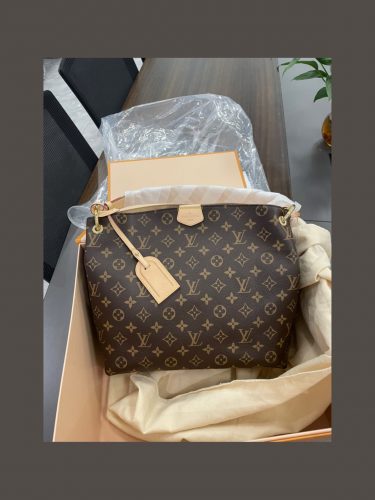 Louis Vuitton Graceful PM M43701 photo review